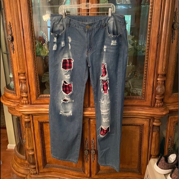 Distressed XL jeans with flannel backing wide leg - Picture 2 of 6